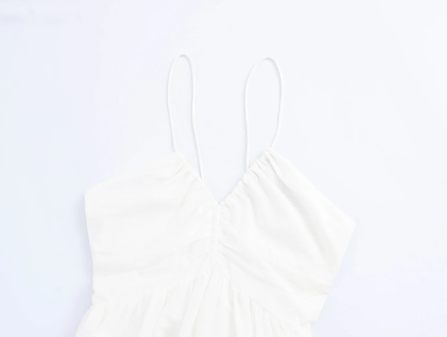 Aiertu  -  Autumn New Women's Clothing European And American Style Fashionable Simple Waist Cinching Flower Embroidery Suspender Dress Aiertu