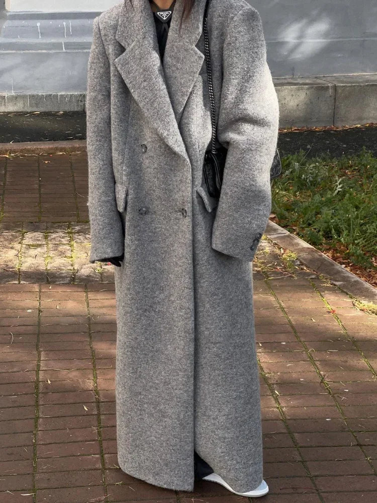 Aiertu  -  Fashion Grey Lapel Long Woolen Coats Women Double-breasted Pockets Long Sleeves Overcoat 2026 Autumn Lady Street Outerwear Aiertu