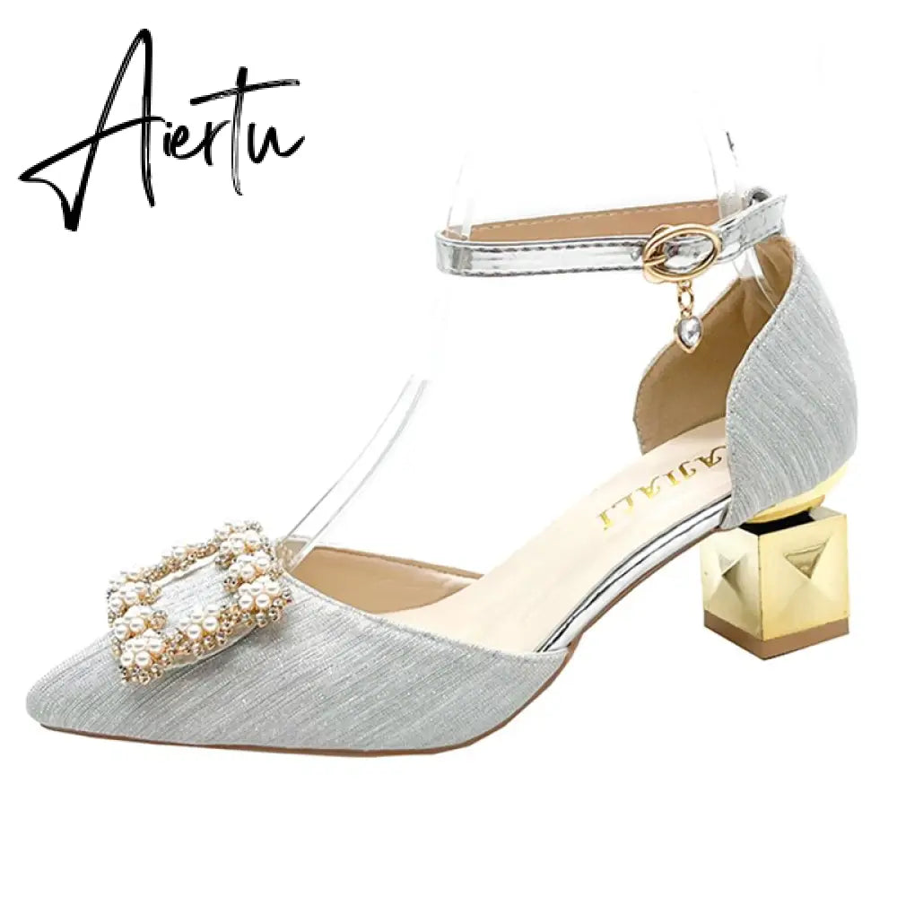 Elegant Pearl Buckle Wedding Shoes Women New Pointed Toe Thick Heels Pumps Woman Shining Crystal High Heels Shoes Aiertu