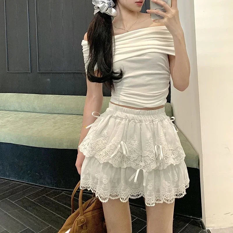 Aiertu Coquette White Lace Short Skirt Ruffle Women Sweet Bow Kawaii Mini Skirts Patchwork Layered A-line Aesthetics Skirt Aiertu