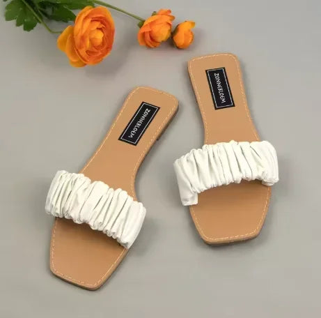Aiertu  -  Transparent PVC Flat Slippers for Women 2025 Square Toe Outdoor Fashion Cross Design Female Slides Plus Size Summer Beach Shoes Aiertu