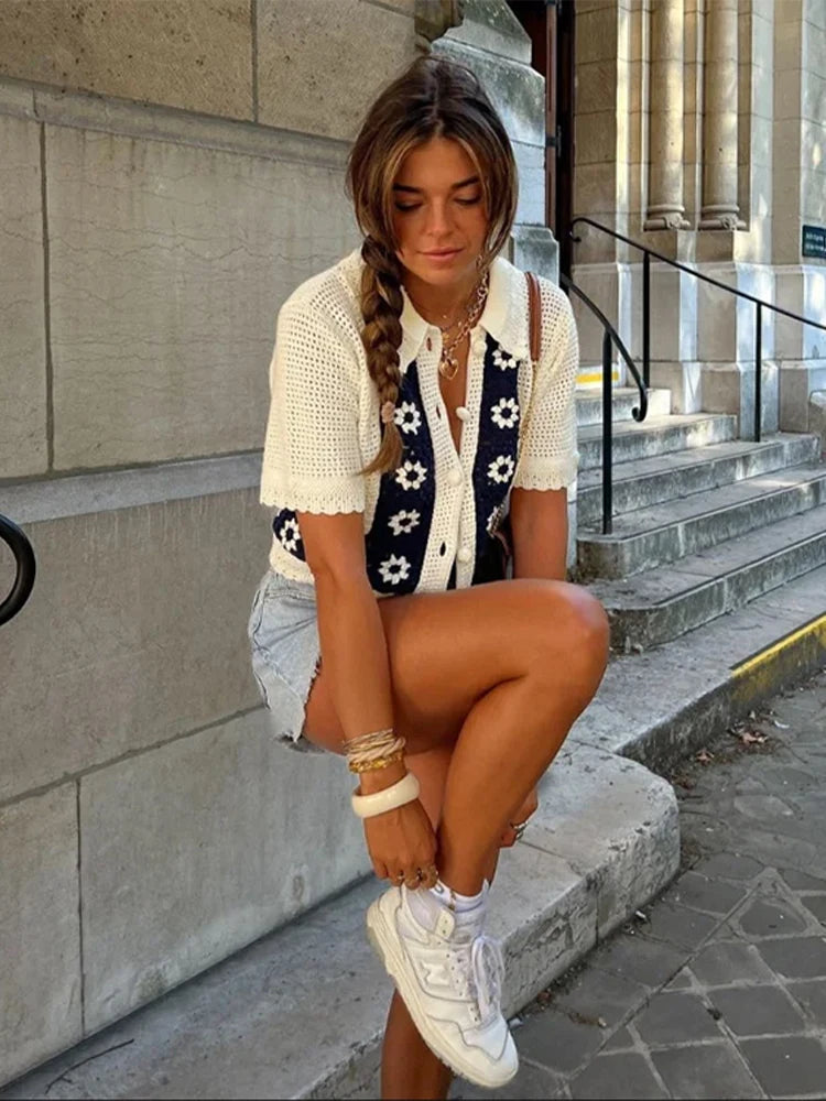 Aiertu  -  Casual Knitted Contrast Flower Cardigan Women Hollow Out Lapel Short Sleeve Single Breasted Sweater Female 2026 Autumn Lady Tops Aiertu