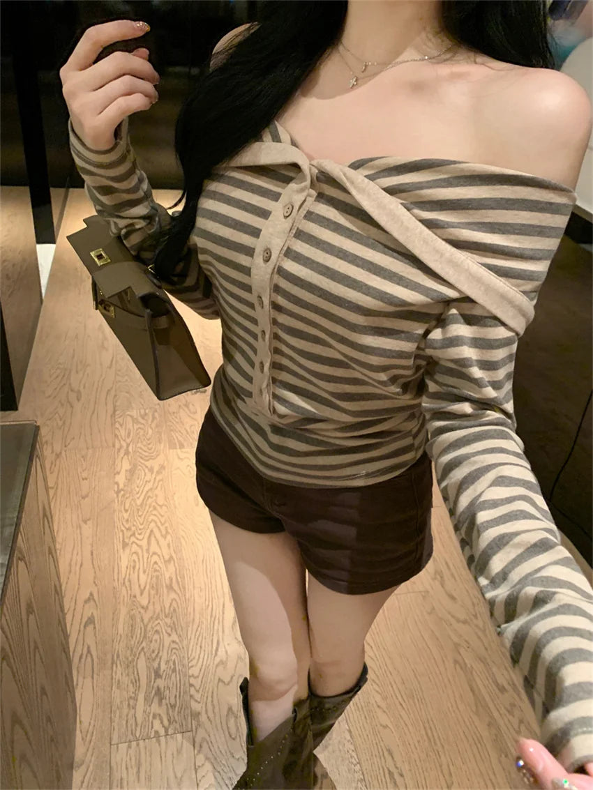 Aiertu  -  Gentle Women T-Shirts Autumn Fashion Slim 2026 Casual Loose All Match Mujer Office Lady High Street Slash Neck Tees Aiertu