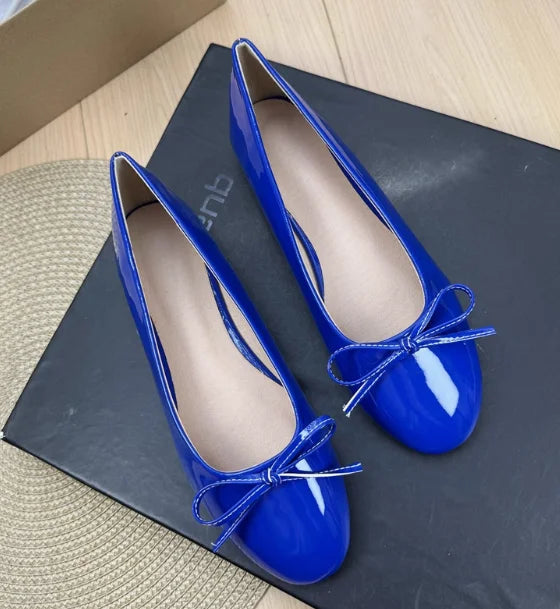 Aiertu    -  Women Round Toe Ballet Flats Spongy Bottom  Hot New Italian Shoes Patent Leather Classic Bow-Knot Dressing Slip-On 34 48 47 Aiertu
