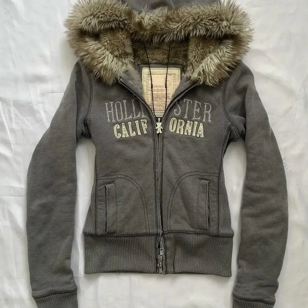 Aiertu  -  Y2K Zipper Gothic Letter Printed Fur Collar Hoodie Slim Fit Comfortable Casual Grey Sportswear Warm Top Women Cardigan Aiertu