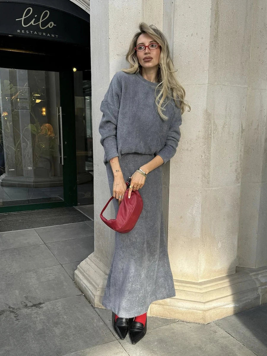 Aiertu  -   Autumn Winter Solid Knitted 2 Piece Set Women O Neck Long Sleeve Sweater+Long Skirts Sets Elegant Fashion Casual Suits 2026 New Aiertu