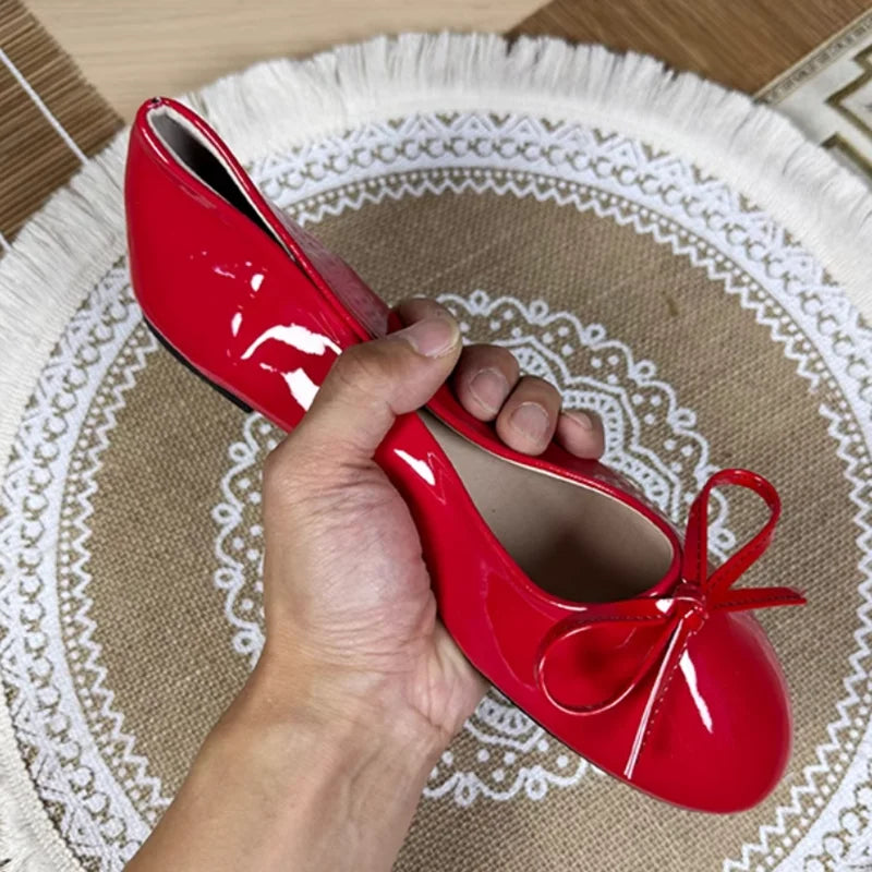 Aiertu    -  Women Round Toe Ballet Flats Spongy Bottom  Hot New Italian Shoes Patent Leather Classic Bow-Knot Dressing Slip-On 34 48 47 Aiertu