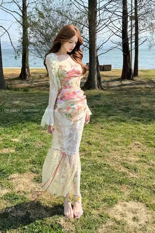 Aiertu  -  New French Style Sweet Style Set Summer Women's Royal Sister Romantic Lace Fishbone Corset  Half Skirt Trendy Suit Aiertu