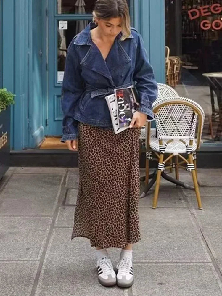 Aiertu  Women Fashion With Belt Denim Solid Double Breasted Jackets Vintage Lapel Neck Long Sleeves Female Chic Lady Outfits Aiertu