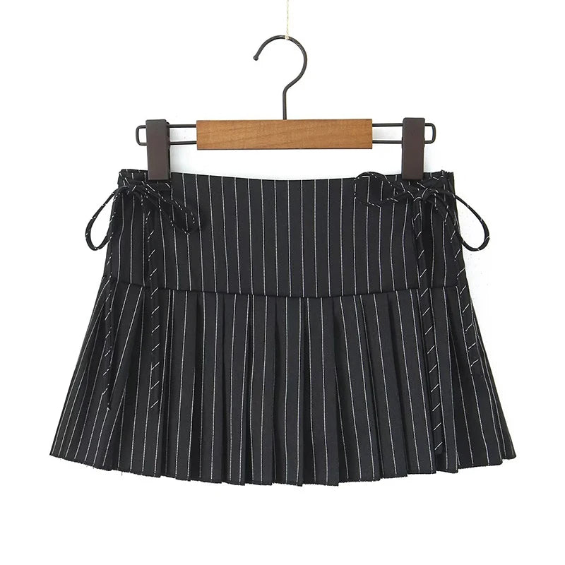 Aiertu  -  Cool Girl Side Zipper With Tie Pleated Mini Skirt Sexy Low Waist American Retro Women Skirts With  Shorts Lining Aiertu
