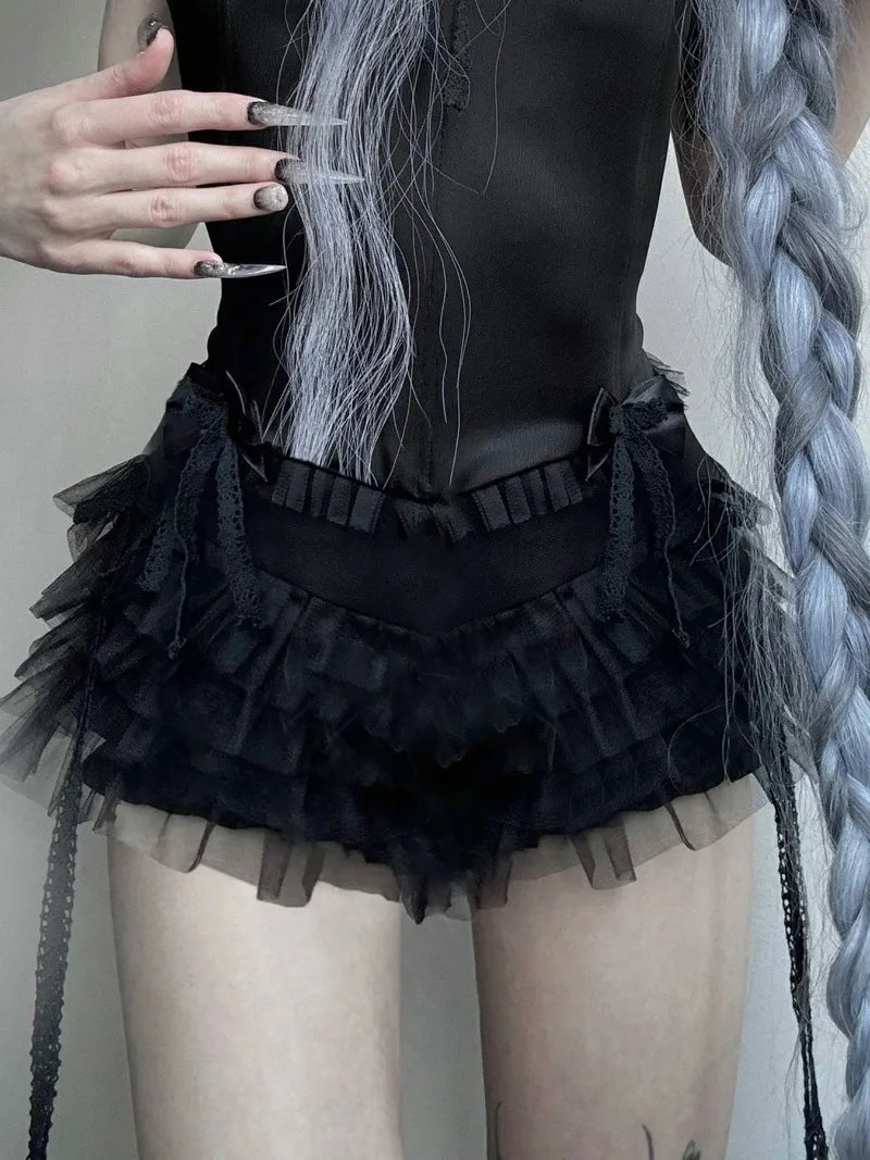 Aiertu  -  Frilly Lace Mesh Micro Mini Shorts for Girls Gyaru Japanese 2000s Y2k Gothic Clothes White Black Shorts P84-CI20 Aiertu