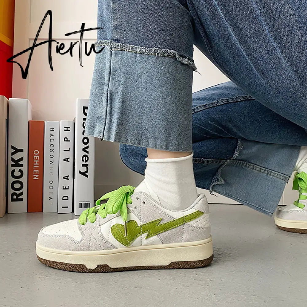 Heart Dunks  New Type Slate Shoes Haze Blue Trend Love Pattern Breathable Student Casual Sneakers Female Men Aiertu