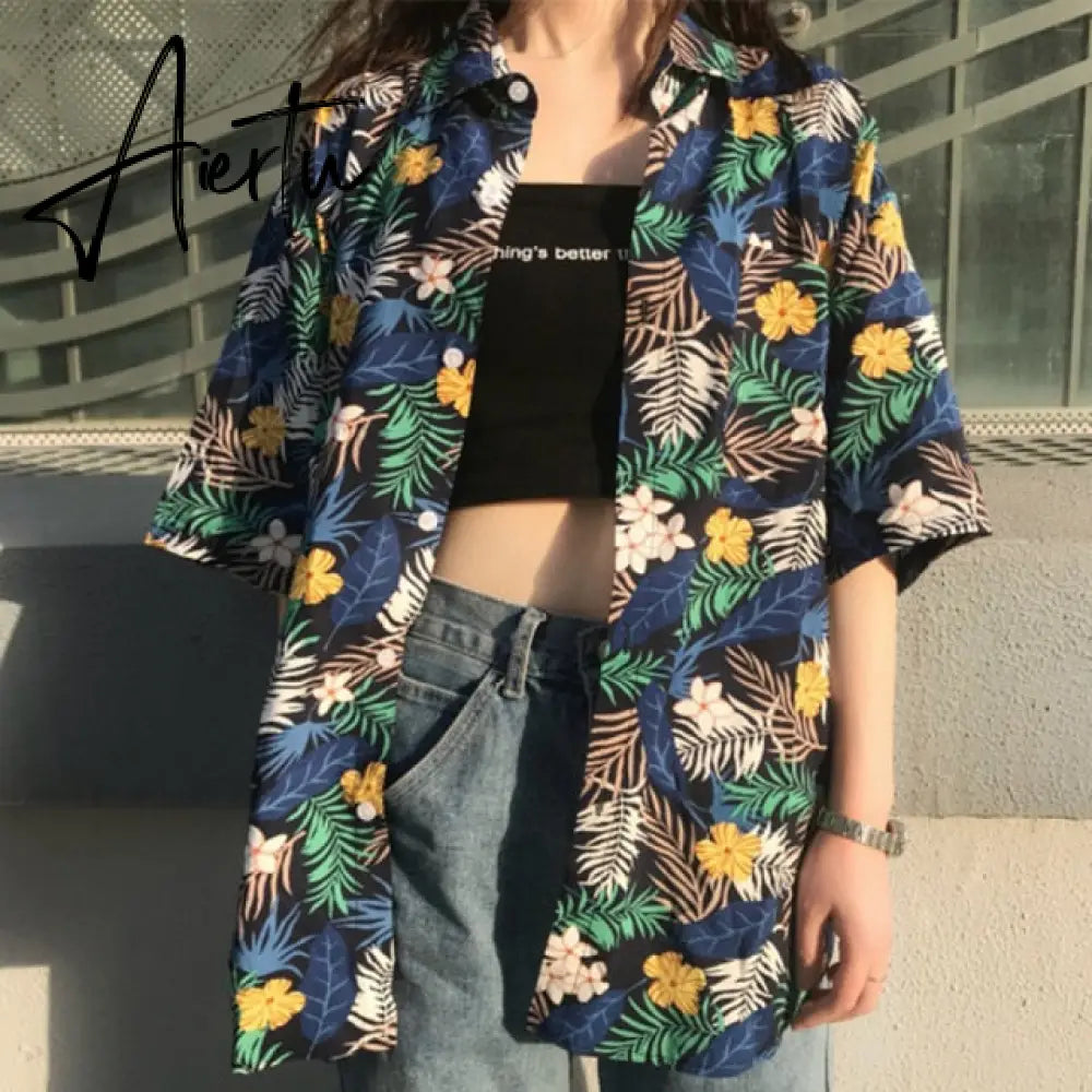 HOUZHOU Hawaiian Shirts Harajuku Vintage Women's Beach Shirt Button Up Cardigan Short Sleeve Chiffon Blouse Summer Top Aiertu