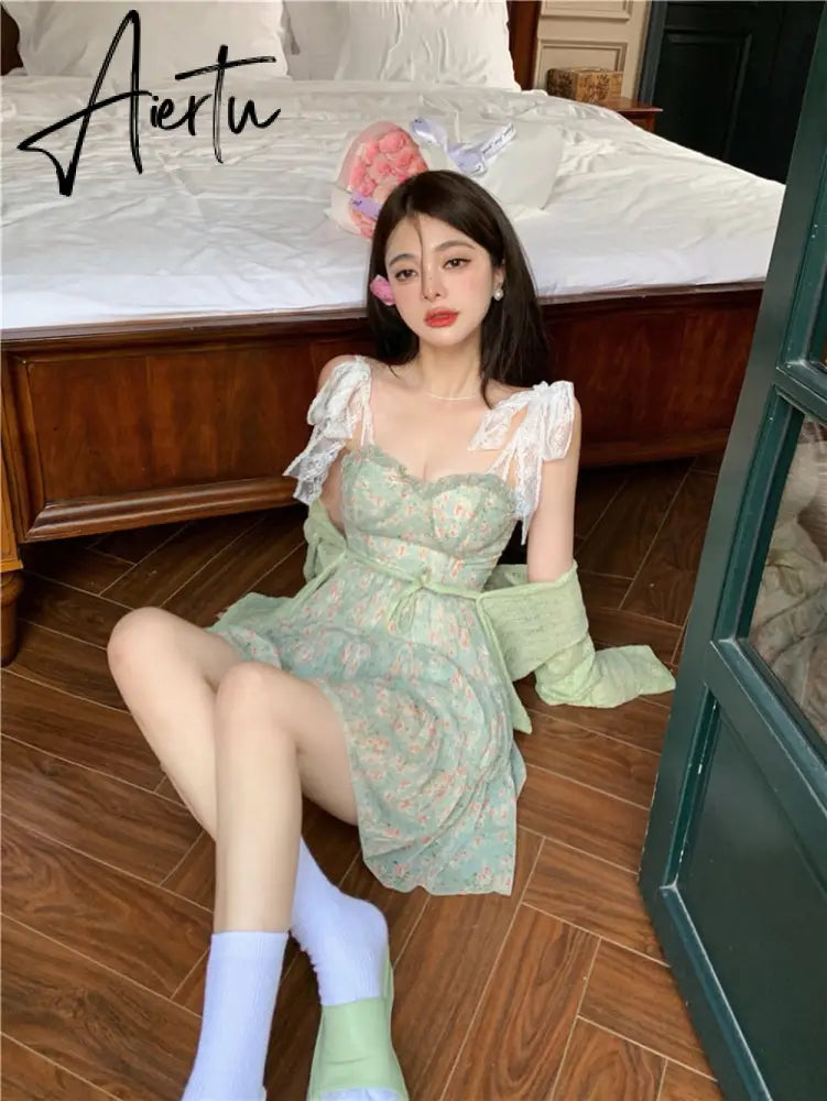 Lace Spaghetti Strap Dress Stitching Women's Summer Sweet French Floral Dress A Line Mini High Waist Sexy Beach Dress Clothing Aiertu