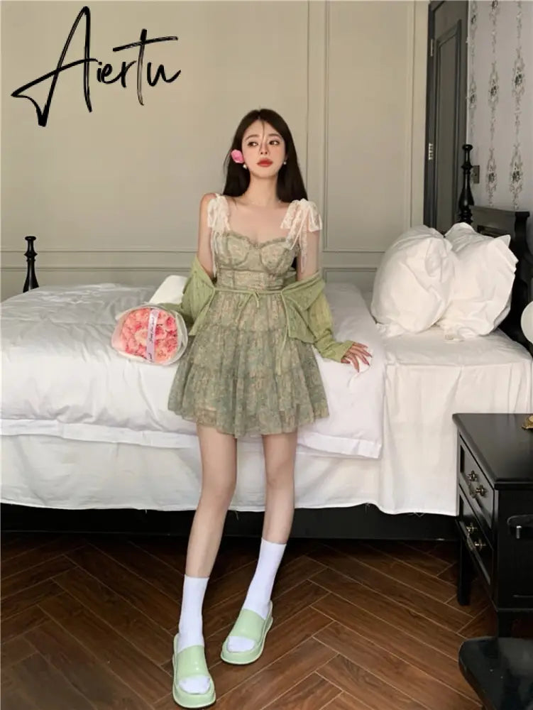 Lace Spaghetti Strap Dress Stitching Women's Summer Sweet French Floral Dress A Line Mini High Waist Sexy Beach Dress Clothing Aiertu
