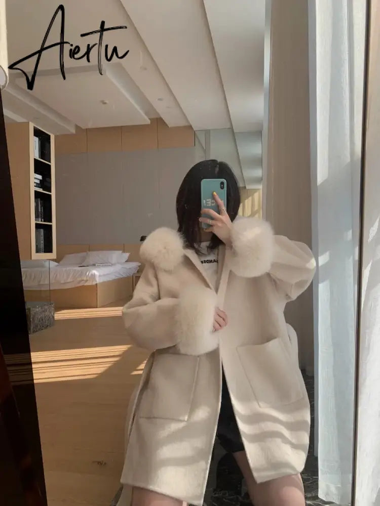 Luxury famous Real Cashmere wool & blends Coat Women"s winter women's cold coat With Natural Fox Fur collar abrigos mujer Aiertu