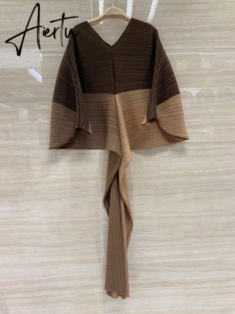 Miyake Pleated Lantern Bat Sleeve Autumn/Winter New Temperament Stitching V-Neck Fashion Loose Dress Vestidos Fiesta Daifa Aiertu