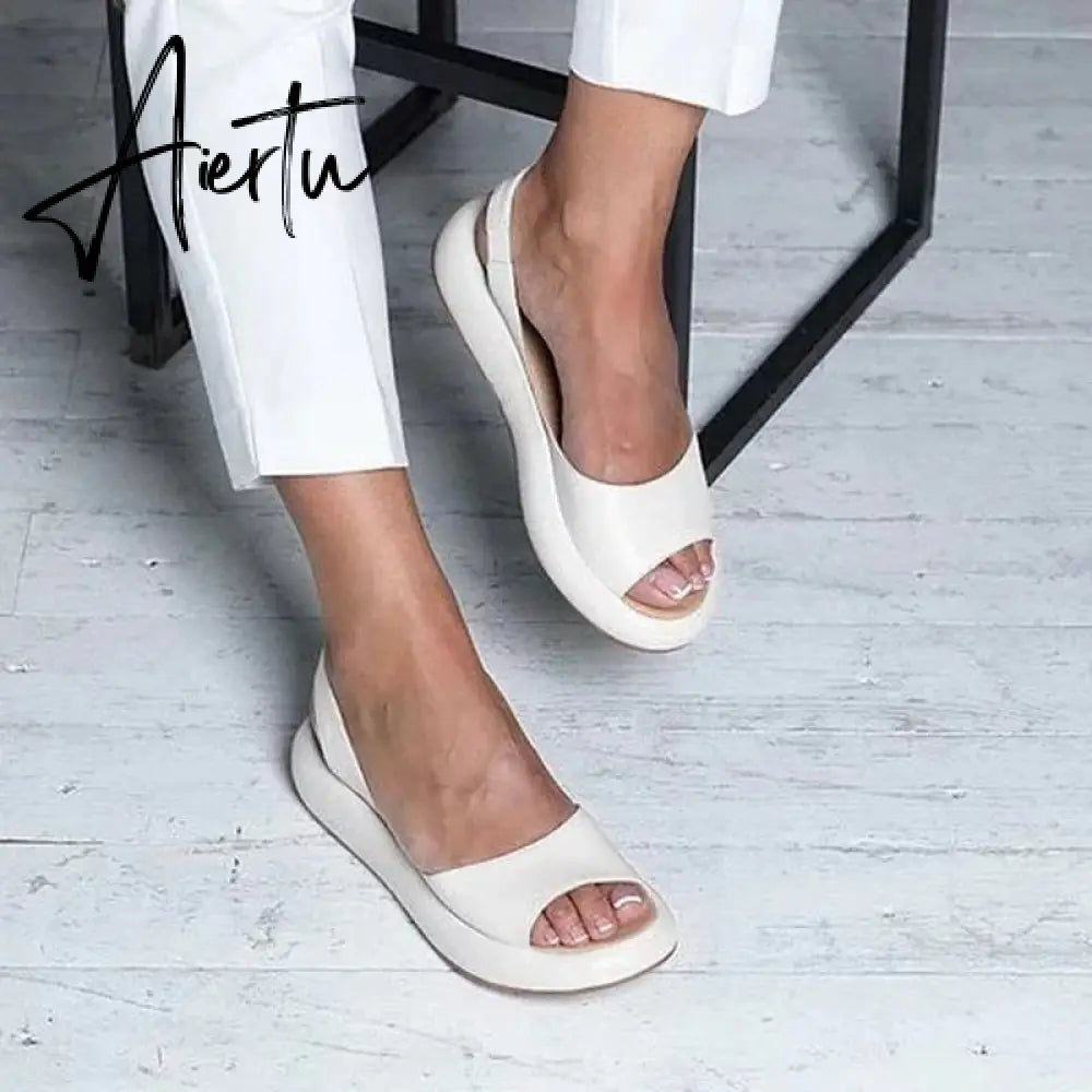 New Flat Sandals Slippers Women's Casual Outdoor Slippers Fashion Beach Shoes Thick Sole Sandals Summer Slippers open toe shoes Aiertu