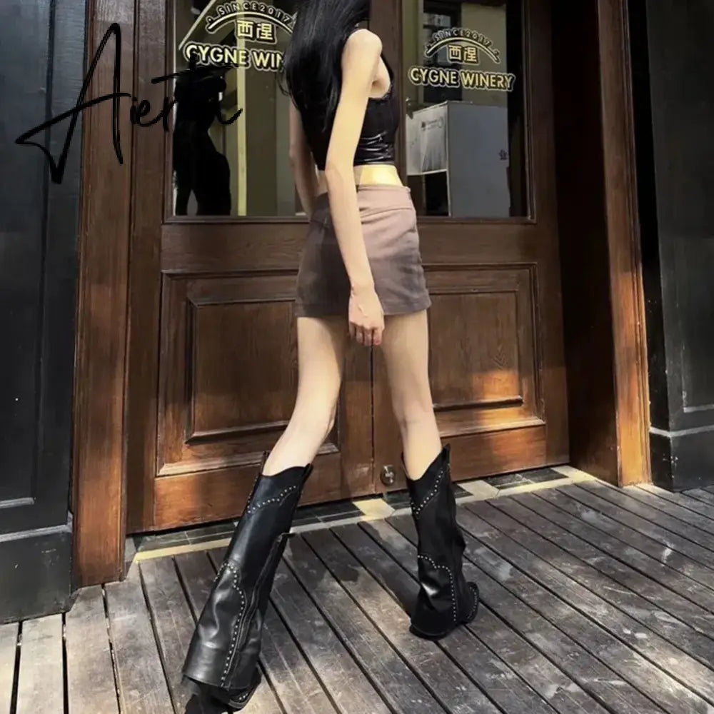 New Pointed Toe Chunky Heel Low Heel Knee Length Ladies Western Boots Folding Boots Rivet Decoration Retro Classic Women's Shoes Aiertu