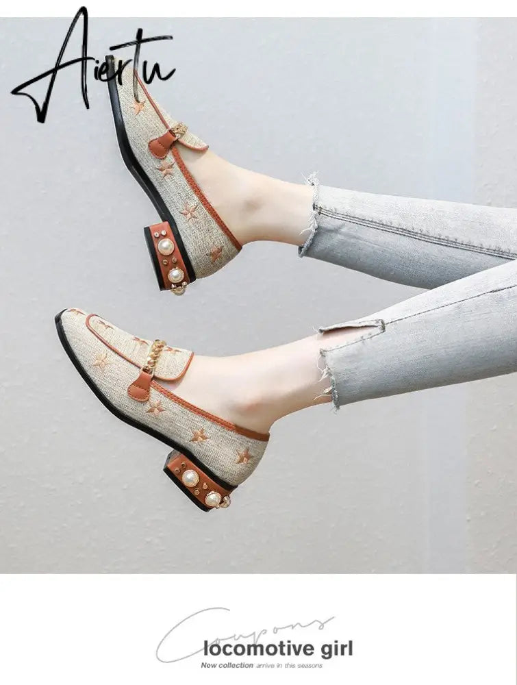New Women Casual Shoes Pumps Spring Fashion Girl Star Embroidery Pearl Flax Chain High Heel Shoes Slip-on Loafers Aiertu