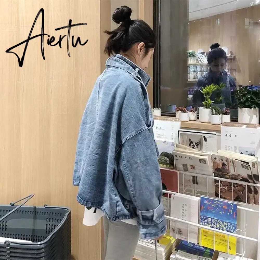 Retro Denim Coat for Women Short Loose Letter Student Harajuku Lady's Denim Jackets Hiphop Spring and Autumn Cowboy Old Outwear Aiertu