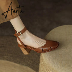 Spring/Summer Women Shoes Cow Leather Shoes Women Covered Toe Chunky Heel Sandals High Heels Shoes for Women Women Sandals Aiertu
