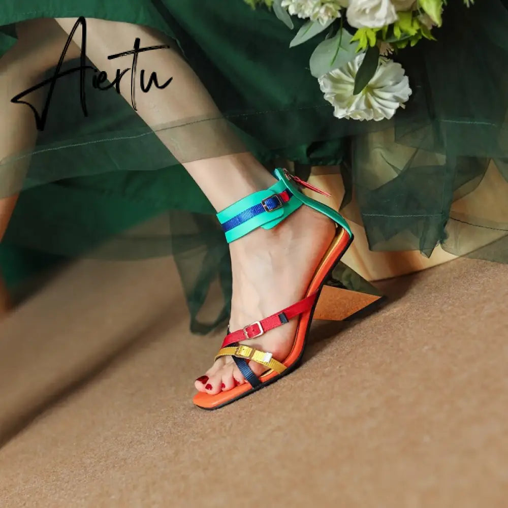 Summer New European America Fashion Style Metal Strange Heels Peep Toe Cut Out Back Strap Bling Women Gladiator Sandals Aiertu
