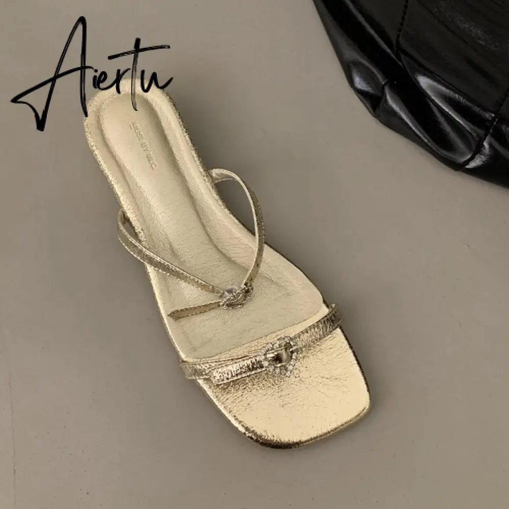Summer New Women Sandal Fashion Gold Narrow Band Ladies Dress Slides Flat Heel Outdoor Dress Sandal Slipper Shoes Aiertu
