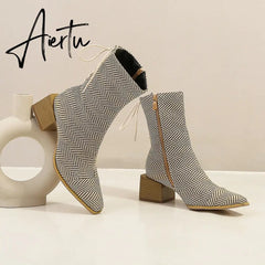 Women ankle boots plus size 22-28cm length autumn and winter warm plush zipper square heel Stone pattern + herringbone pattern Aiertu