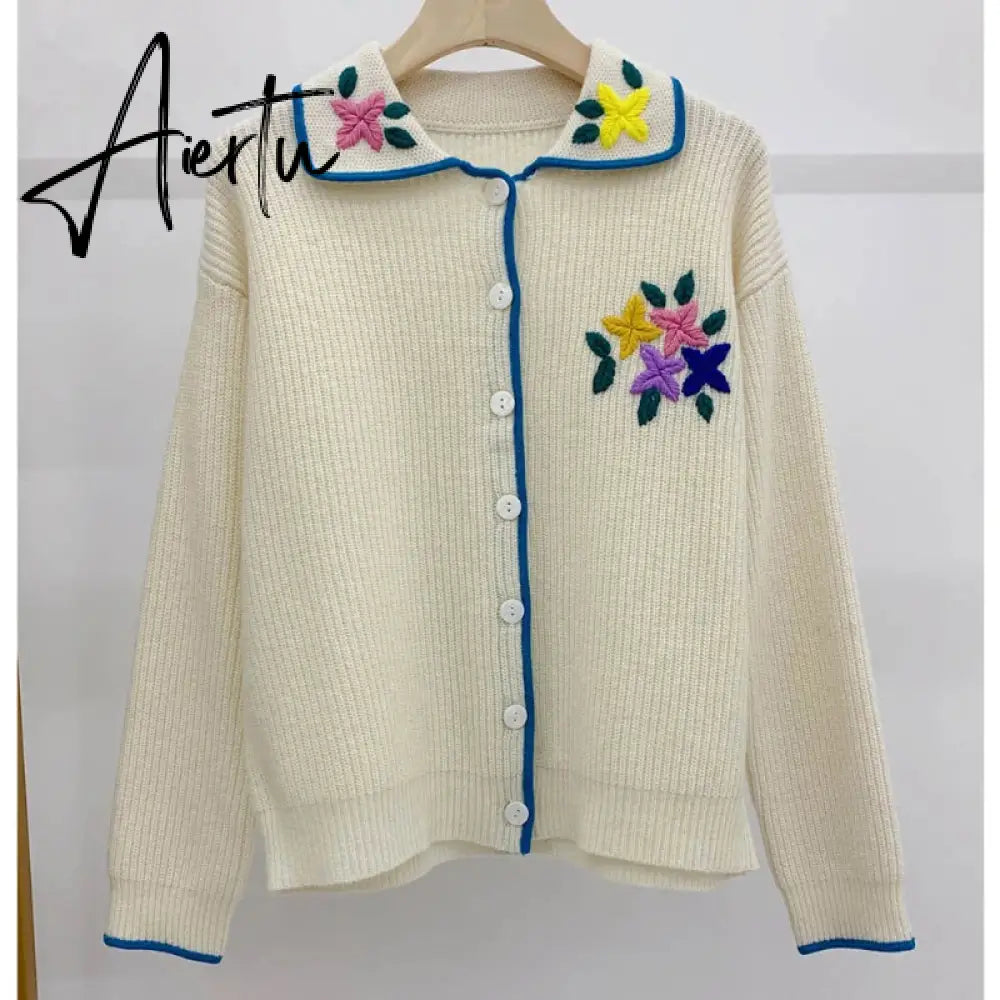 Women Wool Floral Embroidered·Lapel-collar Vintage Cardigan Korean Dongdaemun Autumn/Winter New in Classic Retro Knit Top Aiertu